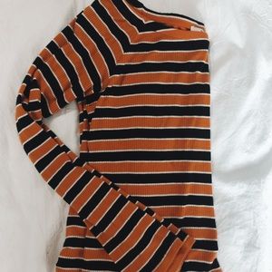 Forever 21 Striped Crop Top. Size large very comfy